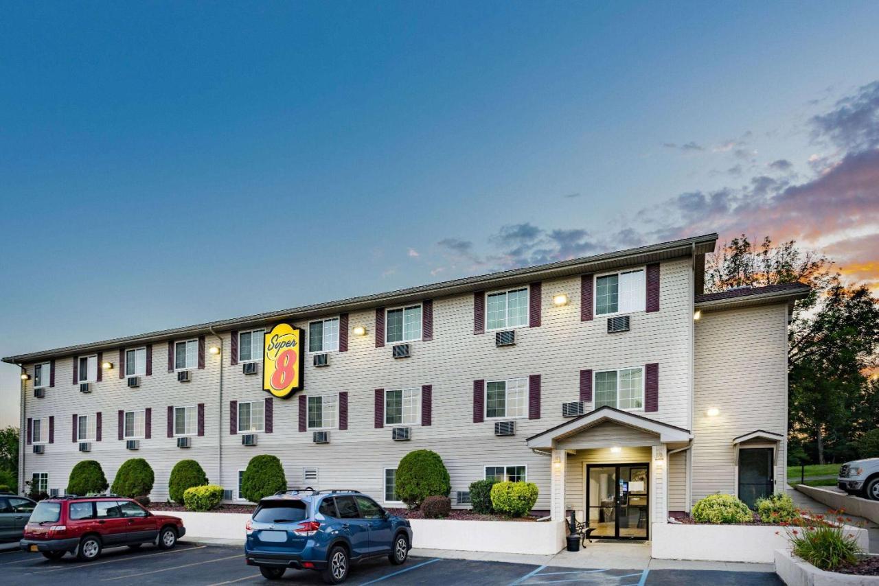 Super 8 By Wyndham Johnstown/Gloversville Exterior foto