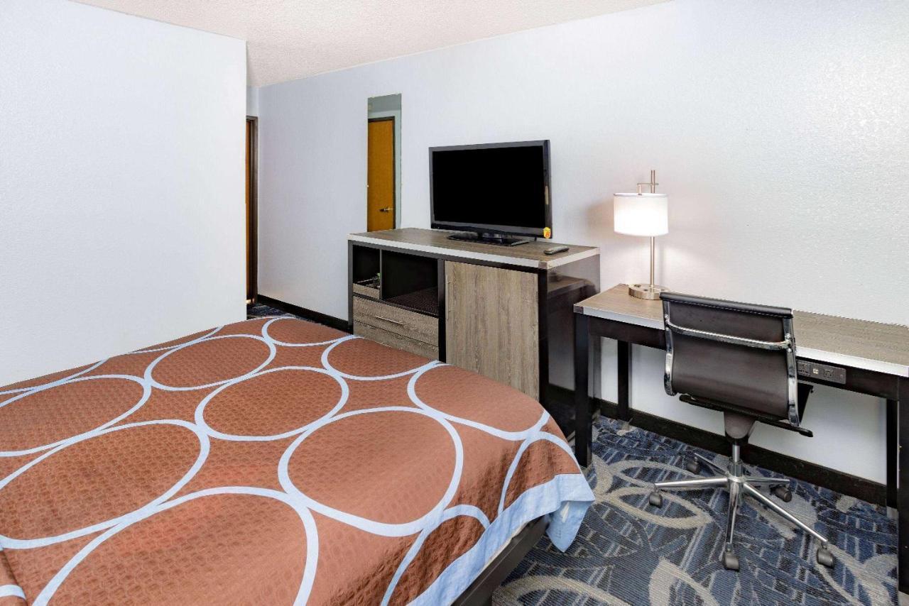 Super 8 By Wyndham Johnstown/Gloversville Exterior foto