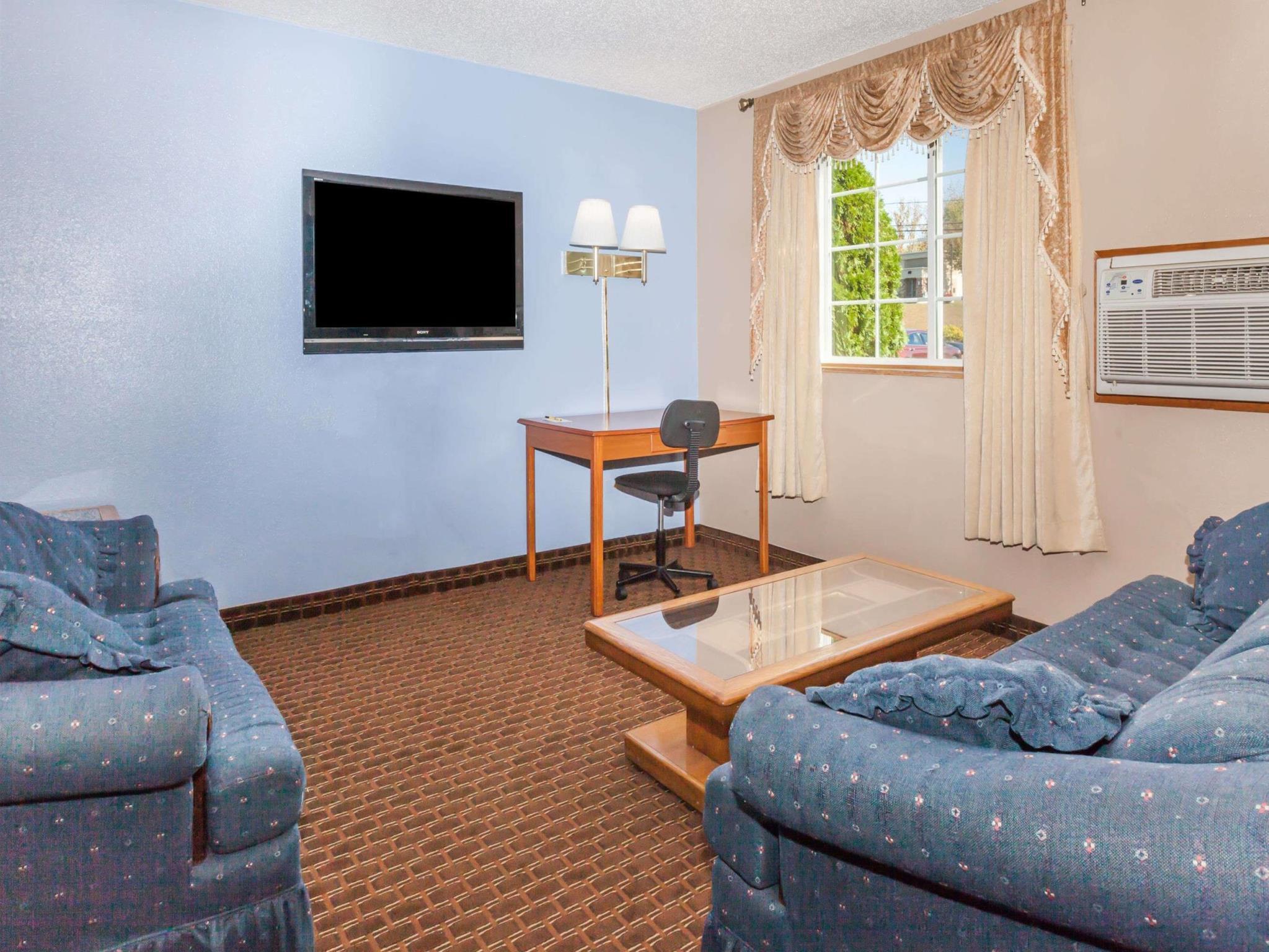 Super 8 By Wyndham Johnstown/Gloversville Exterior foto