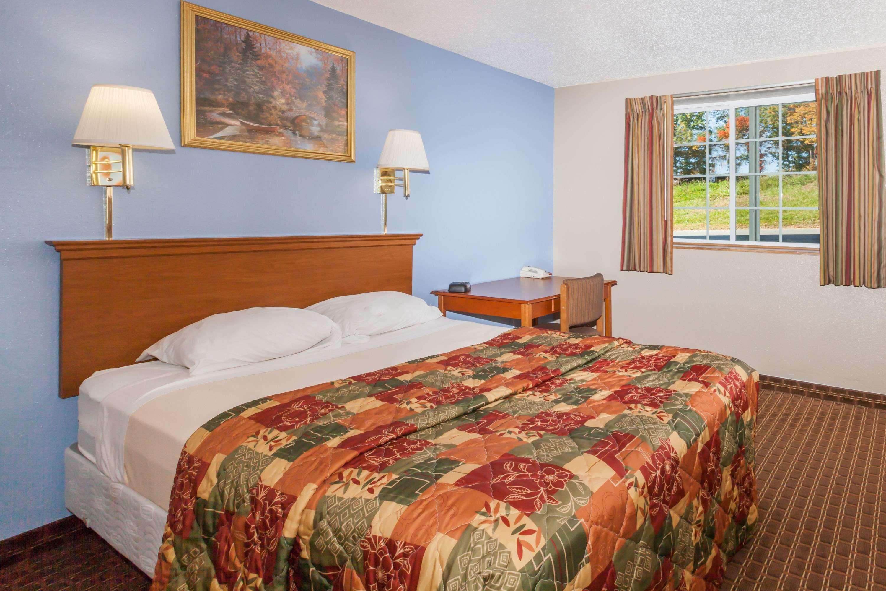 Super 8 By Wyndham Johnstown/Gloversville Exterior foto